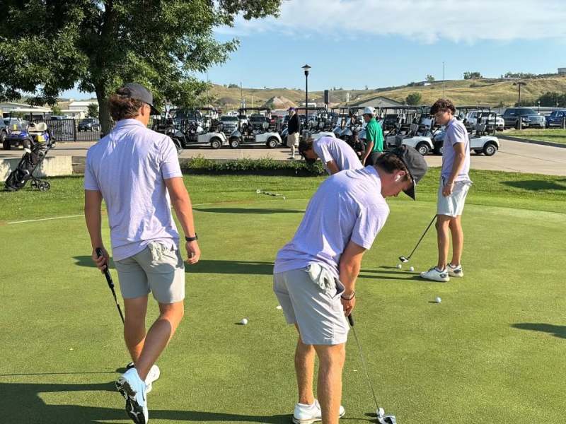 Lake leads Watertown to third-place finish at Pierre&nbsp;Invitational