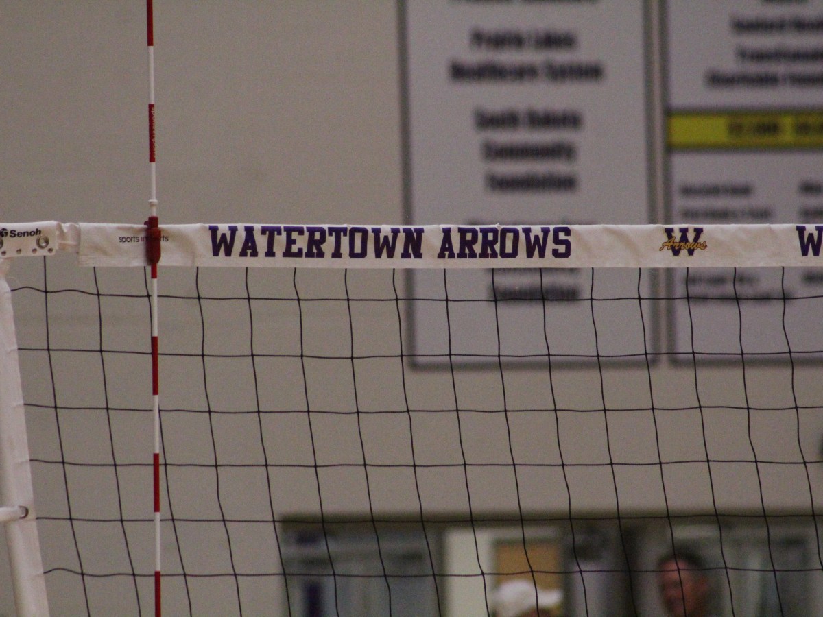 Watertown Splits Four Matches at Huron&nbsp;Invitational