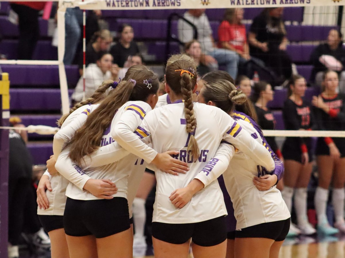No. 4 Watertown sweeps Tea Area in straight sets behind Klatt’s 19&nbsp;kills